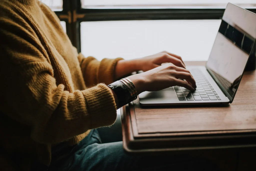 Affordable Options for Students Seeking Mobile Repair Near Me
